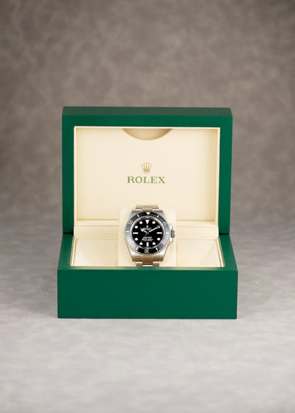 Rolex Submariner No Date 40 Black 40mm 114060 2012