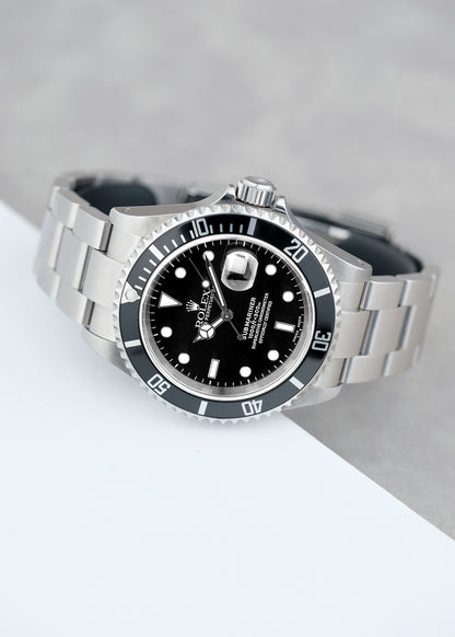 [RESERVED] Rolex Submariner Date 40 Black Pre - Ceramic 40mm 16610 1990