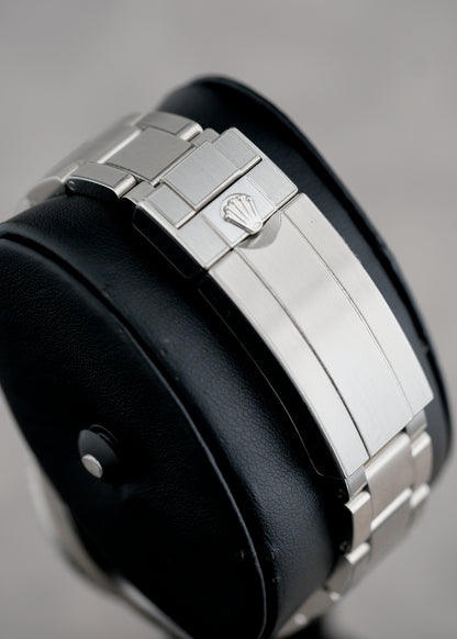 [RESERVED] Rolex Submariner 41 Starbucks 126610LV 2025 (Brand New)