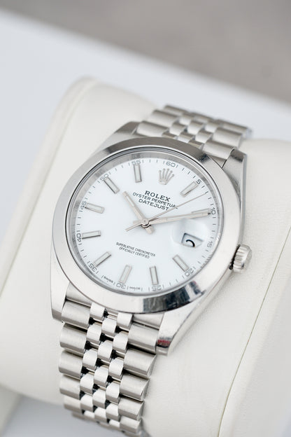 Rolex Datejust 41 White Stick Smooth 41mm 126300 2020