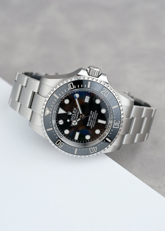 Rolex Deep Sea Sea-Dweller Black 136660 2024