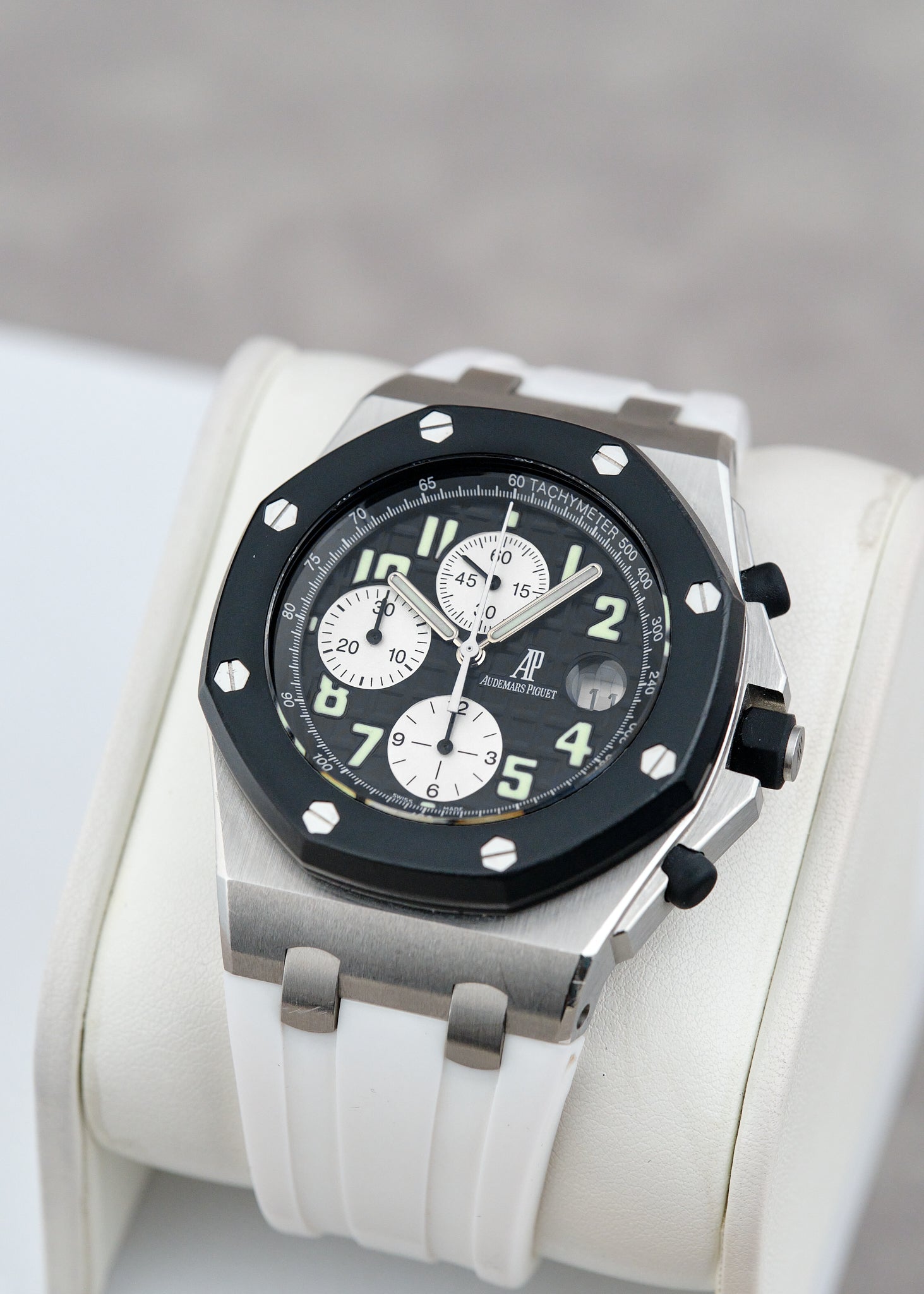 SOLD Audemars Piguet Royal Oak Off Shore 42mm 25940SK.00.D002CA.01 2 Gentry Timepieces