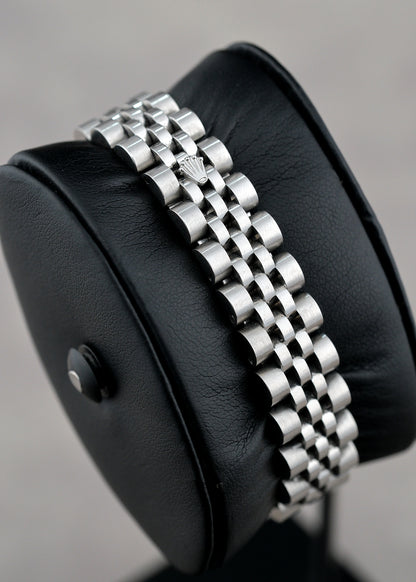 Rolex Datejust 26 Silver Dial With Diamonds 179174 2014