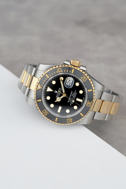 Rolex Submariner Date 40 Two Tone Yellow Gold Black 116613LN 2013
