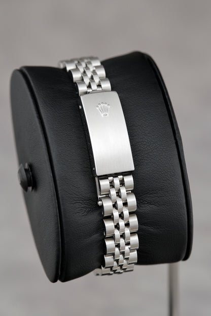 Rolex Oyster Perpetual Date 26 Salmon Dial With Diamonds 6917 1973