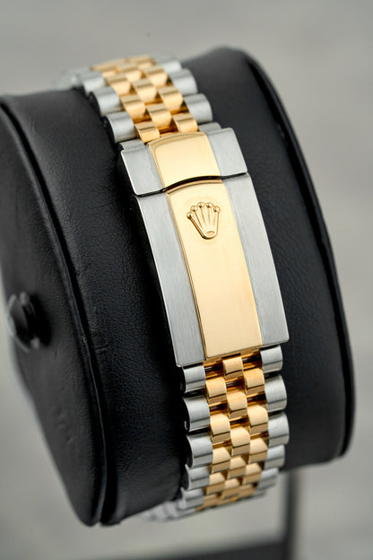 [RESERVED] Rolex Datejust 41 Two Tone Yellow Gold Black Dial