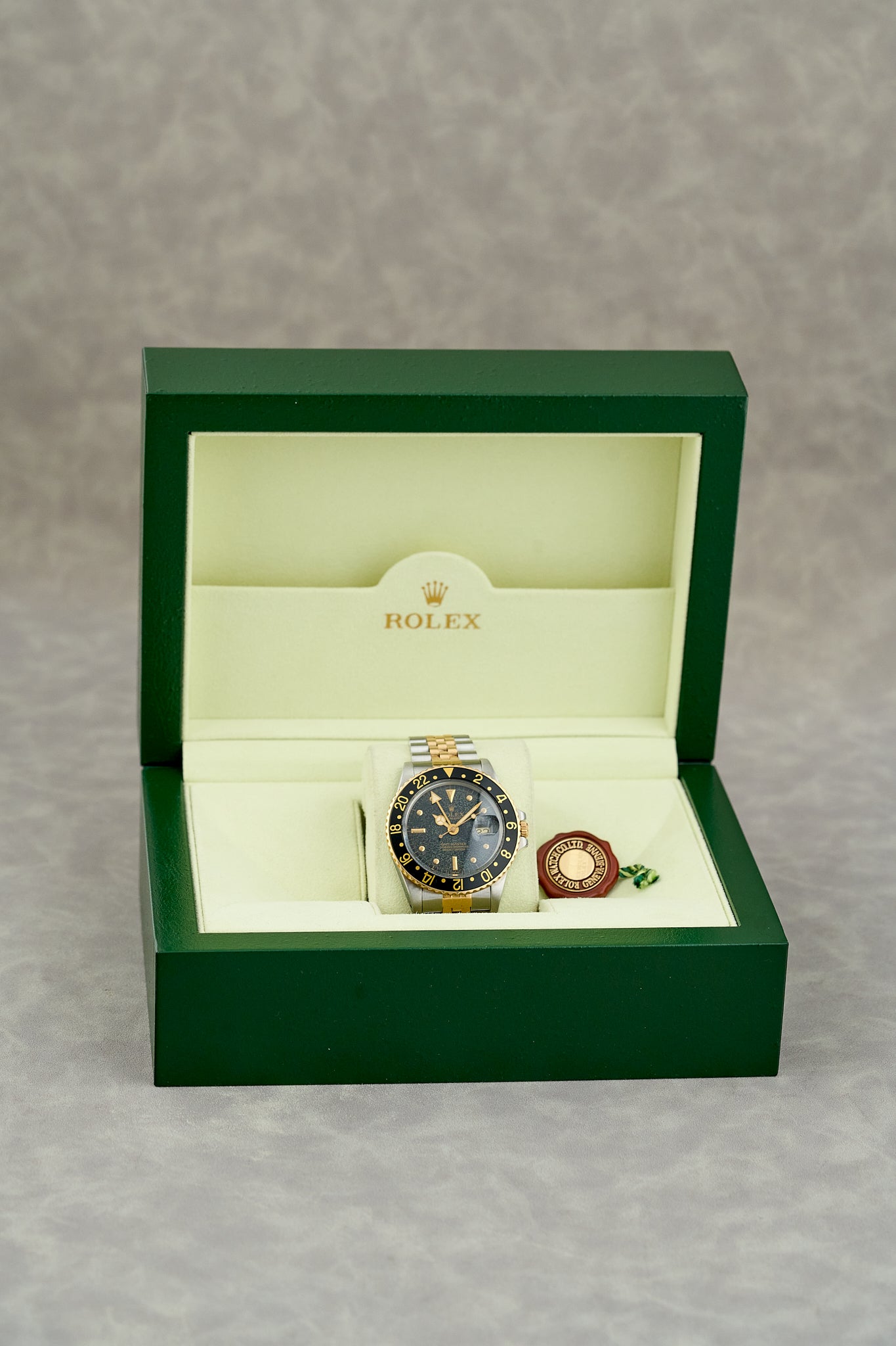 Rolex GMT-Master Two Tone Yellow Gold Nipple Dial – Gentry Timepieces
