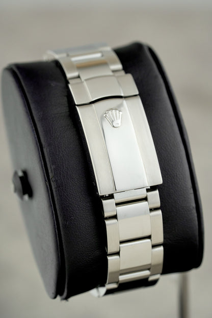 Rolex Datejust 36 Blue Roman 116200 2011