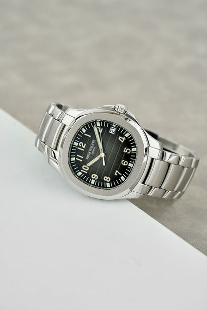 [RESERVED] Patek Philippe Aquanaut Black Dial 5167/1A-001 2016