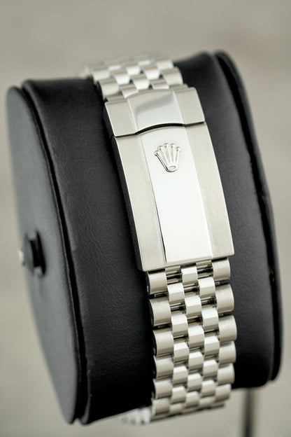 Rolex Datejust 41 Mother of Pearl with Diamonds