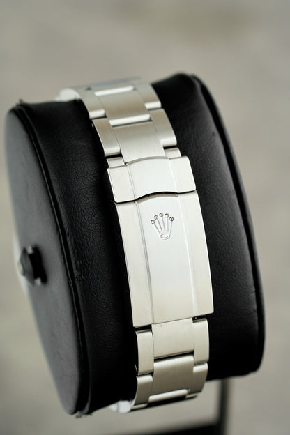 Rolex Oyster Perpetual 36 Silver Dial