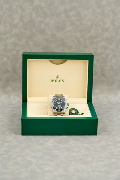 Rolex Submariner No Date 41 Black 124060 2025