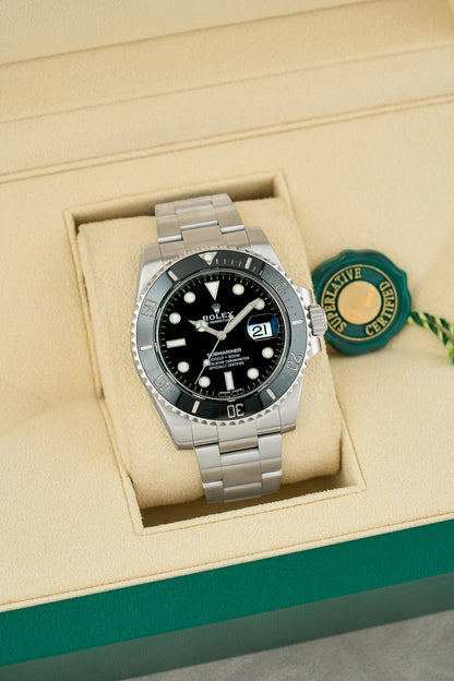 Rolex Submariner Date 40 Black 116610LN 2011