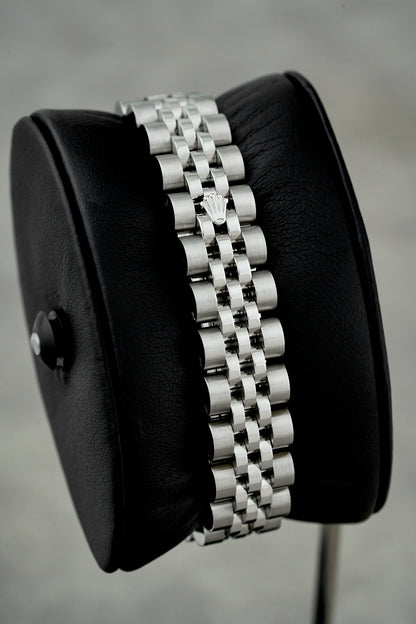 Rolex Lady Datejust 26 Mother Of Pearl Dial With Diamonds 179174 2007