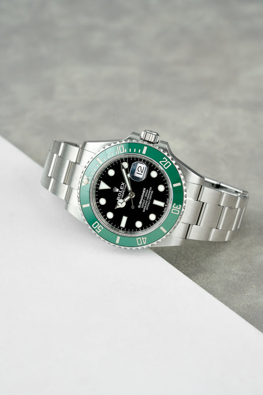 Rolex Submariner Date 41 Starbucks 126610LV 2021