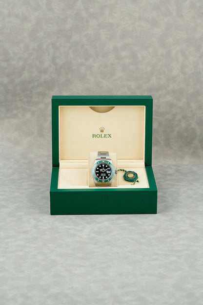 Rolex Submariner Date 41 Starbucks 126610LV 2021