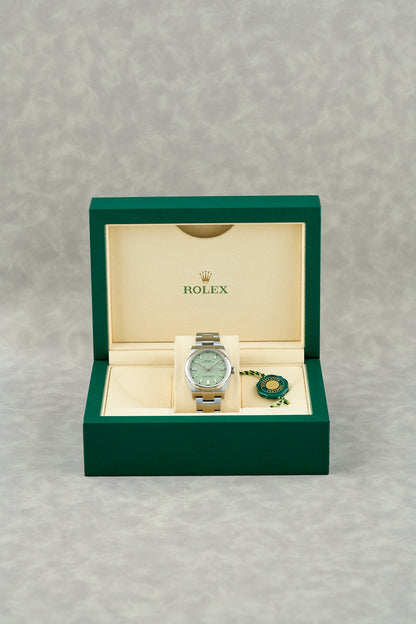 Rolex Oyster Perpetual 36 Pistachio Dial 126000 2025