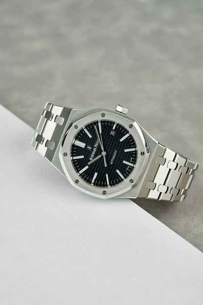 Audemars Piguet Royal Oak Selfwinding Black Dial 15400ST 2015