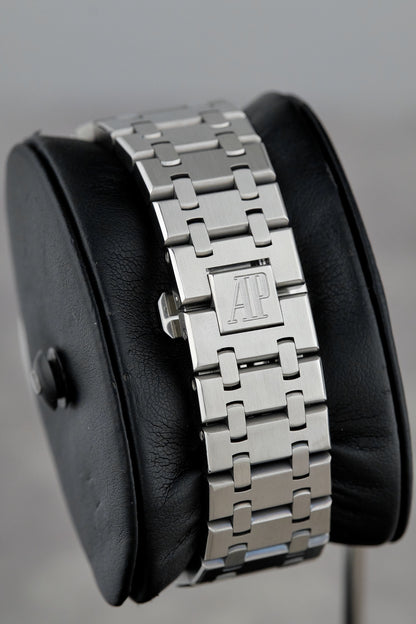 Audemars Piguet Royal Oak Blue Dial 15300ST.OO.1220ST.02 2011