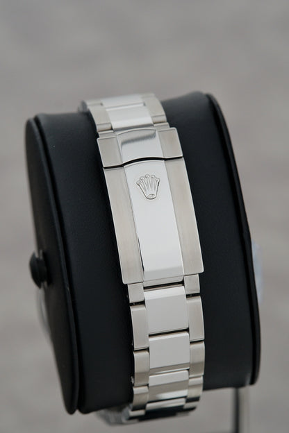 Rolex Datejust 41 Black Dial