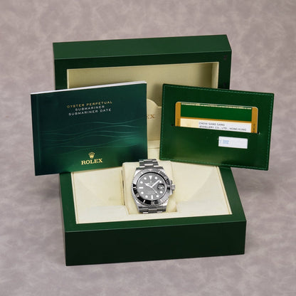 Rolex Submariner Date 40 Black 40mm 116610LN 2017
