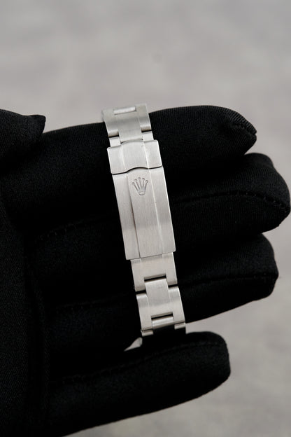 Rolex Oyster Perpetual 26 Black Dial 176200 2011