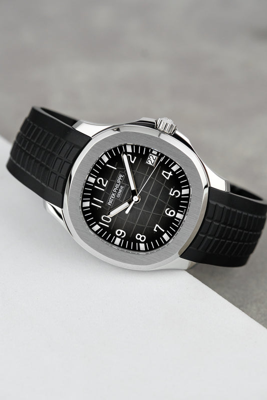 Patek Philippe Aquanaut Black Dial 5167A-001 2020