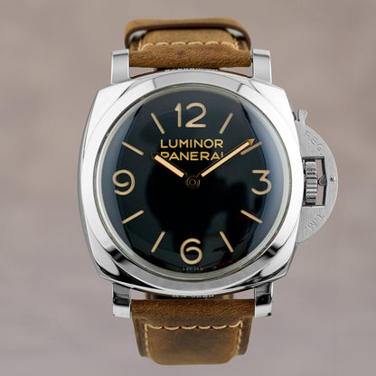 Panerai Luminor Black PAM00372 2018