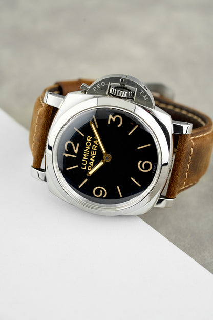 Panerai Luminor Black PAM00372 2018