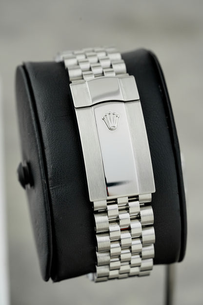 Rolex Sky-Sweller Blue Dial