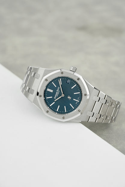 Audemar's Piguet Royal Oak Blue (Brand New) 42mm 5402ST 2023