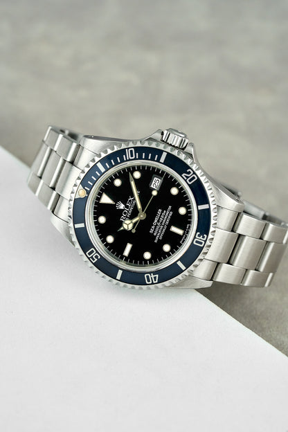 Rolex Sea-Dweller 40 Ghost Bezel 16600 1997