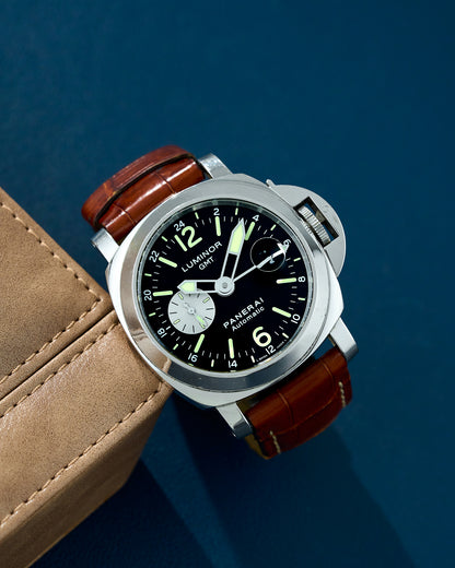 Panerai Luminor GMT Black PAM0008