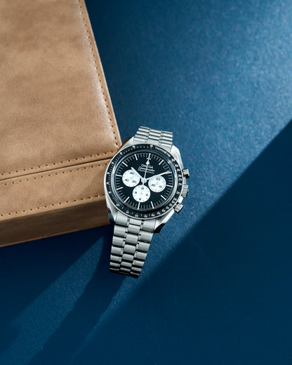 Omega Speedmaster Reverse Panda 31030425001004 2026 (Brand New)